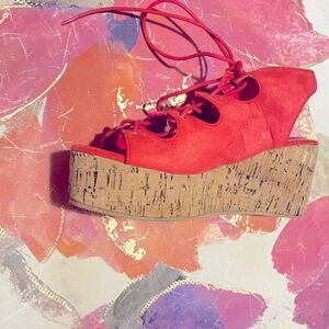 💥Natural Breeze Fuchia suede Tia  platform sandals size:8